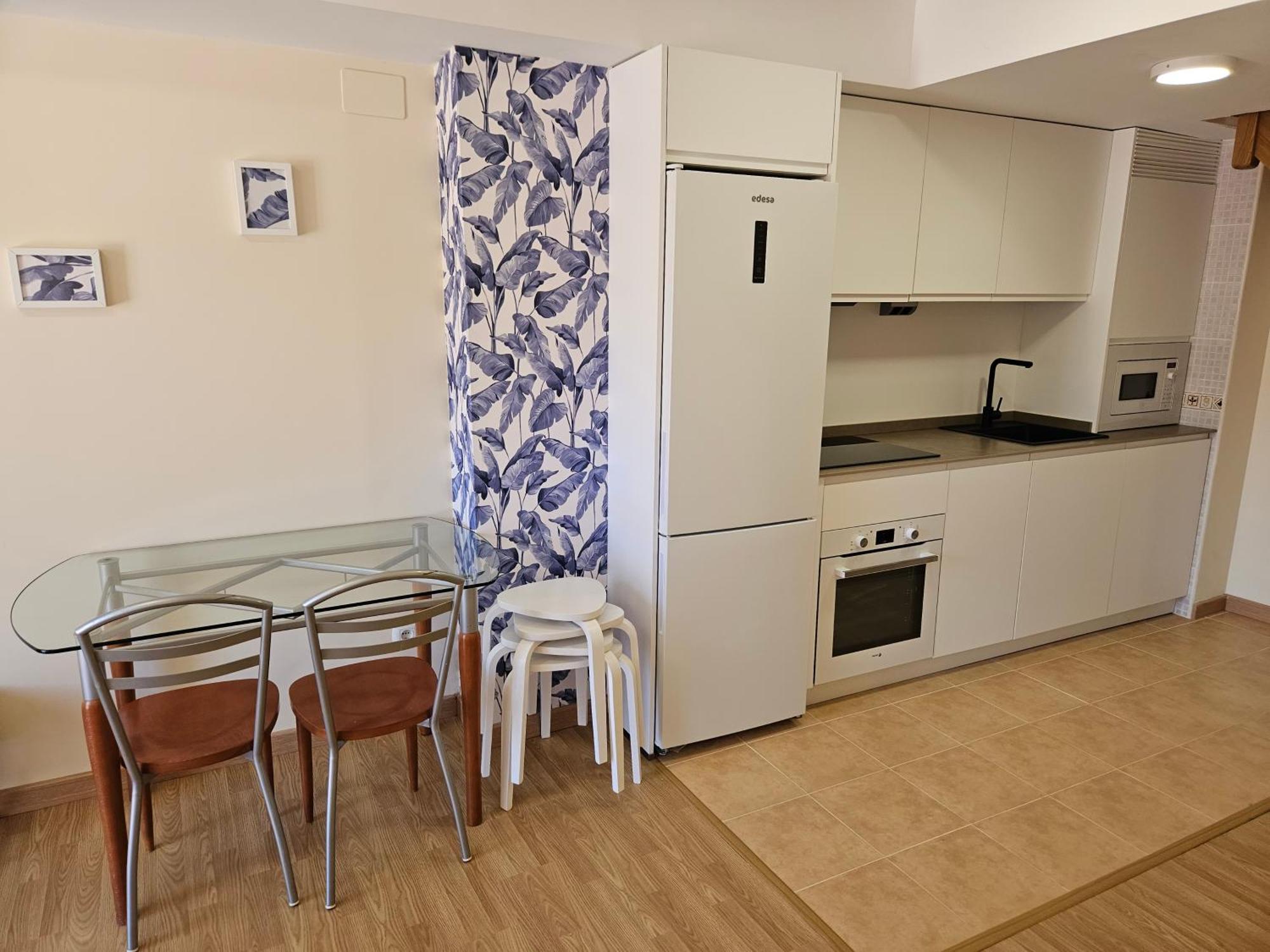 אסקראי Apartamentos Palacio Azcarate Calle Calvario מראה חיצוני תמונה