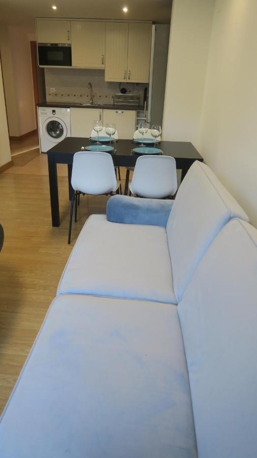 אסקראי Apartamentos Palacio Azcarate Calle Calvario מראה חיצוני תמונה