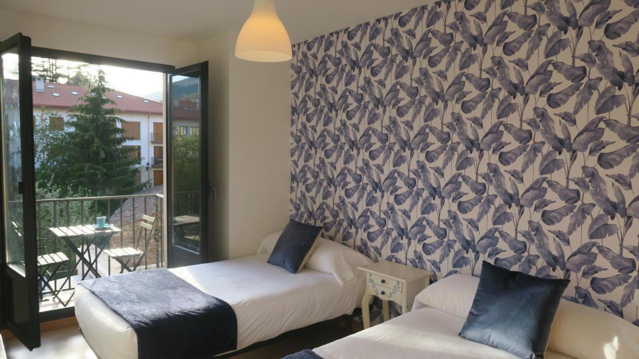 אסקראי Apartamentos Palacio Azcarate Calle Calvario מראה חיצוני תמונה
